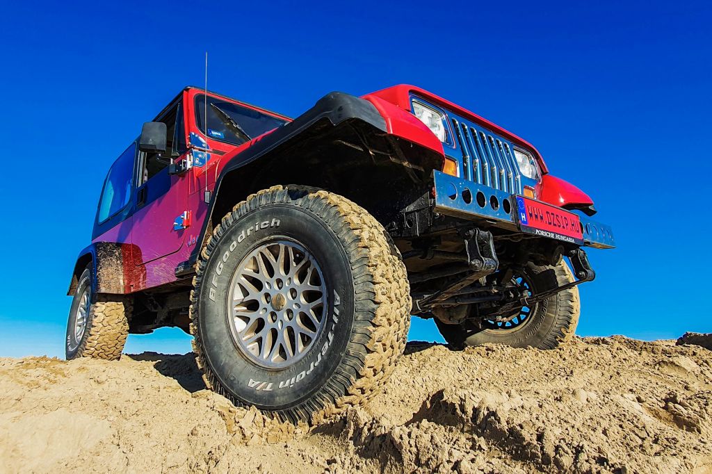 Off Road túra Jeep Wranglerrel